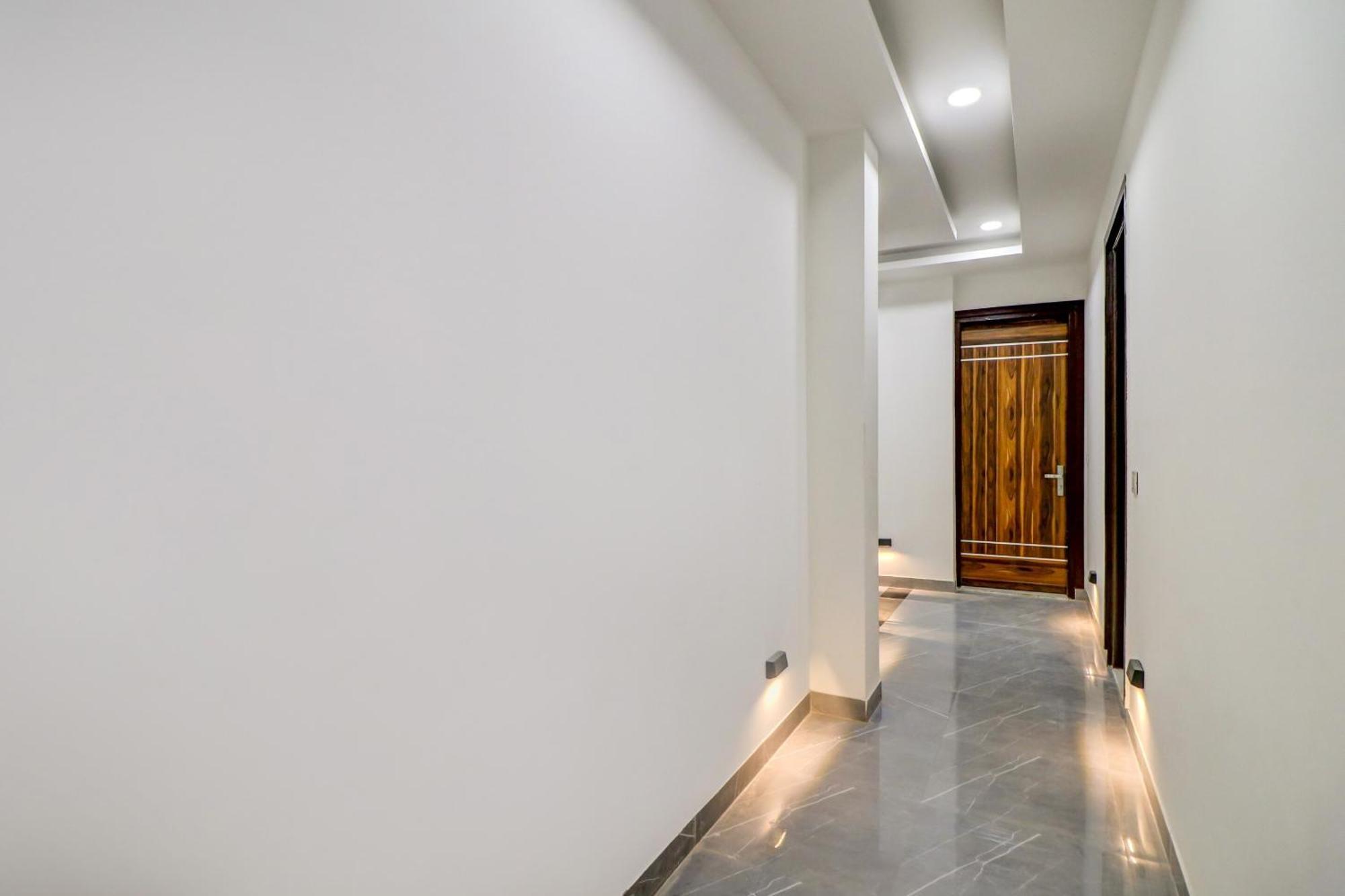 Oyo Flagship 80318 Hotel Sai Plaza Near Indira Gandhi International Airport New Delhi Exterior photo